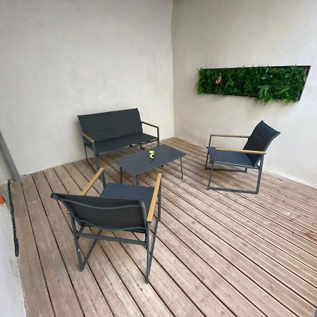 Logement Tout Equipe Layrac Eksteriør bilde