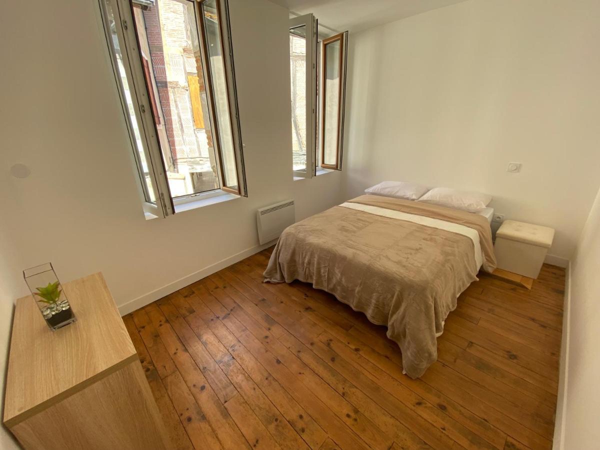 Logement Tout Equipe Layrac Eksteriør bilde