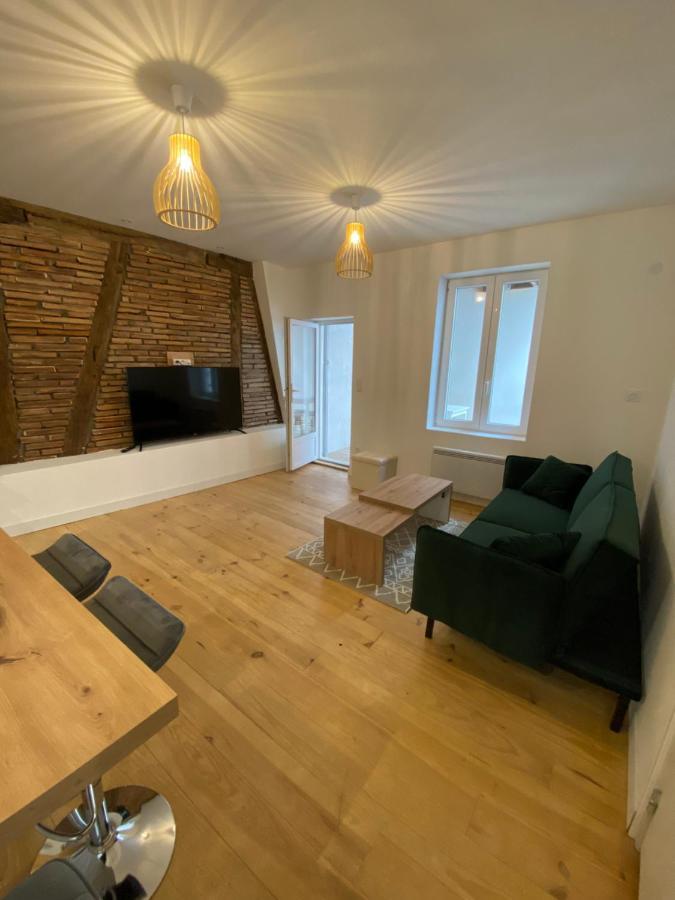 Logement Tout Equipe Layrac Eksteriør bilde